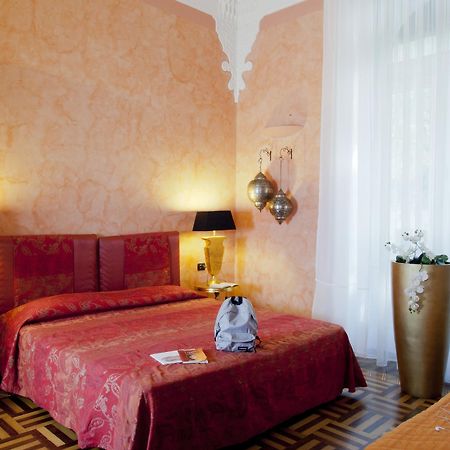 Palazzo Lombardo Bed and Breakfast Florencia Exterior foto